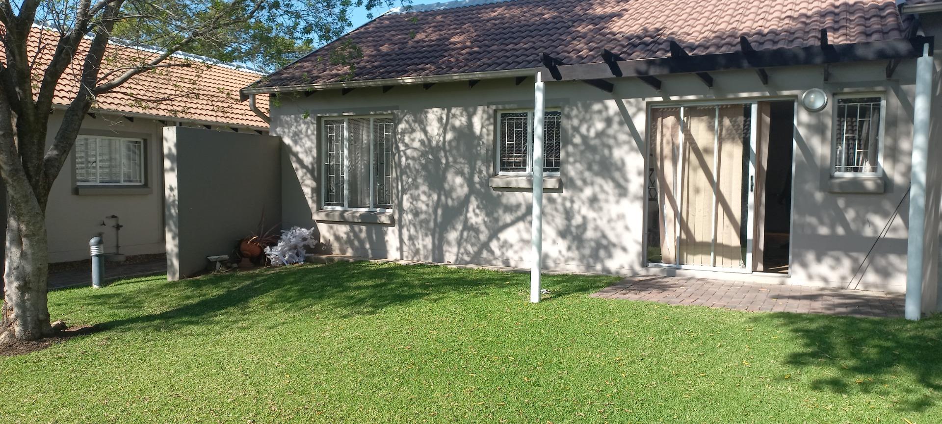 2 Bedroom Cluster for Sale - Gauteng