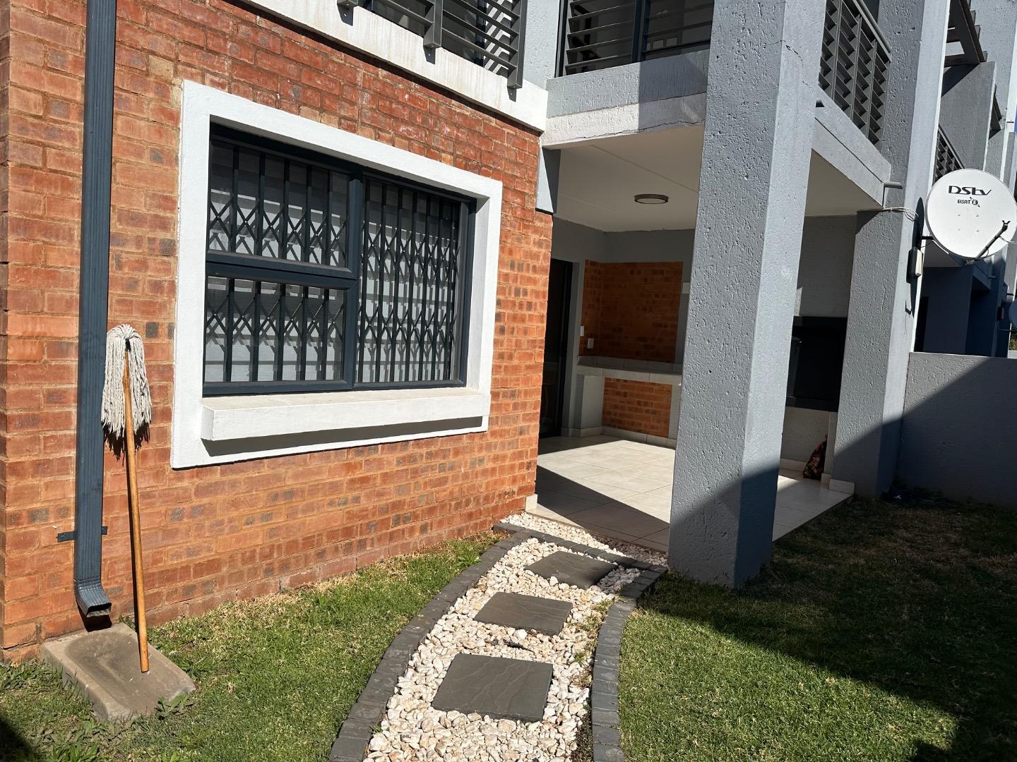 2 Bedroom Apartment for Sale - Gauteng