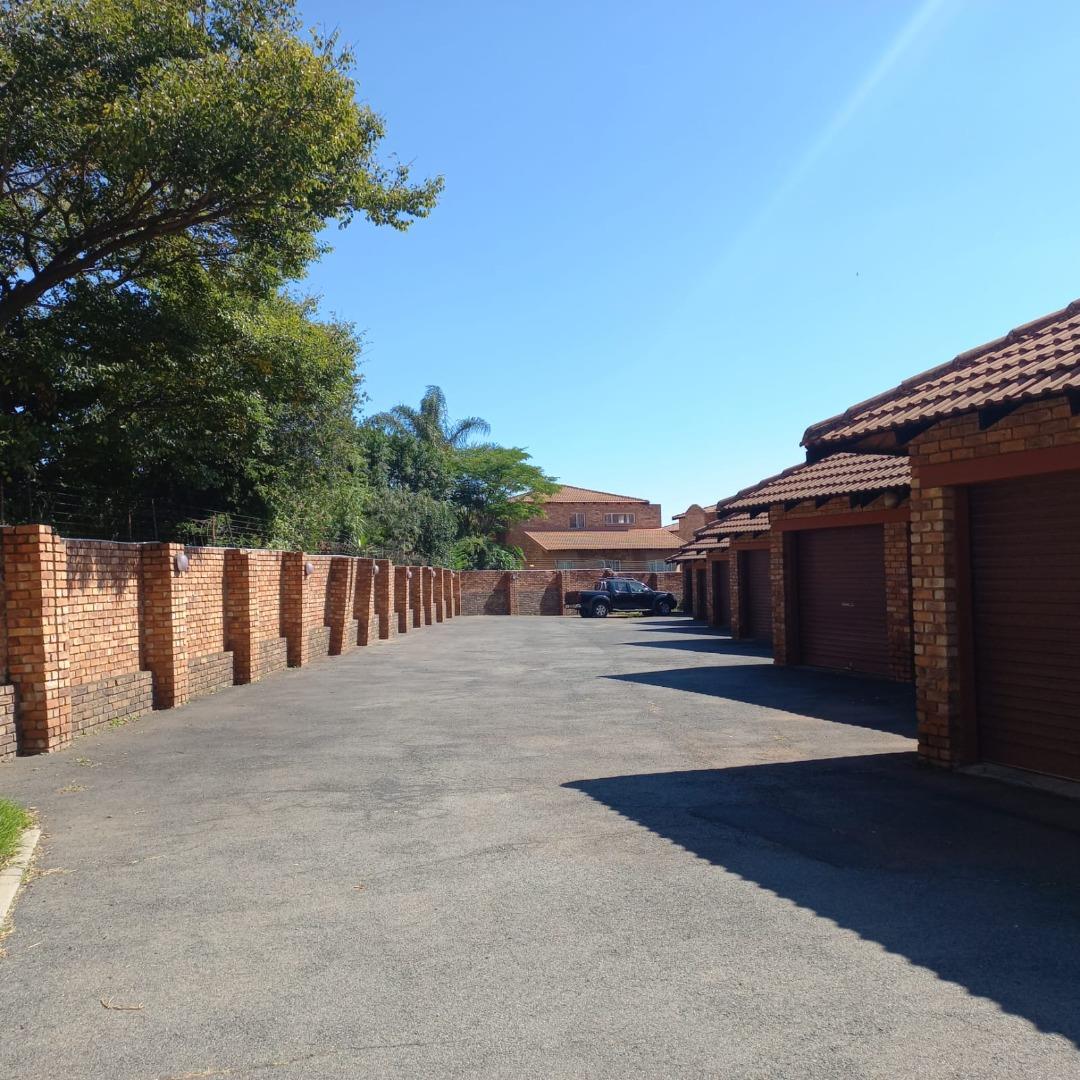 2 Bedroom Apartment for Sale - Gauteng